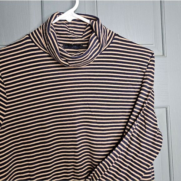 J Crew turtleneck, navy and yellow, women's size large - Picture 1 of 5